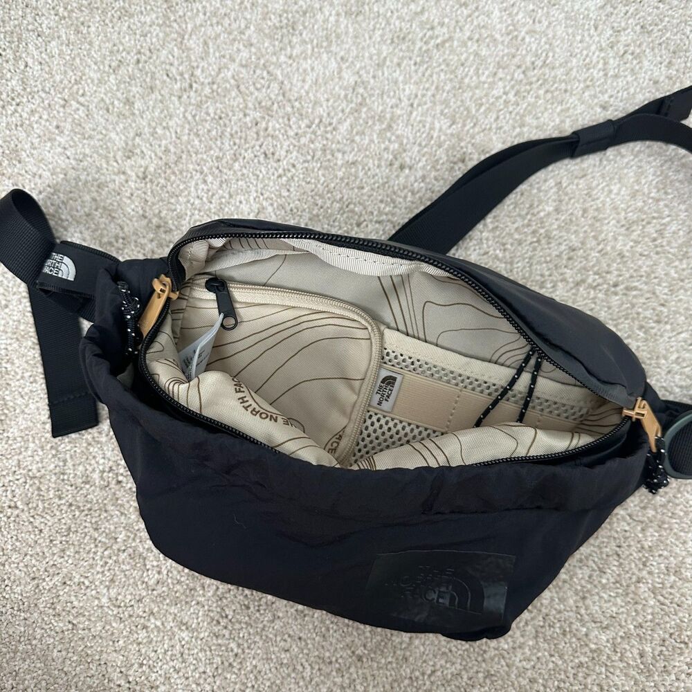 The North Face Mountain Lumbar Pack - Picture 5 of 8